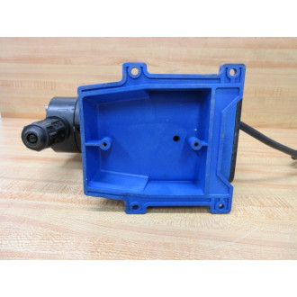 Pulsafeeder LB64SA-PTC1-520 Pulsatron Metering Pump LB64SAPTC1520 Broken Mount Tabs - Used