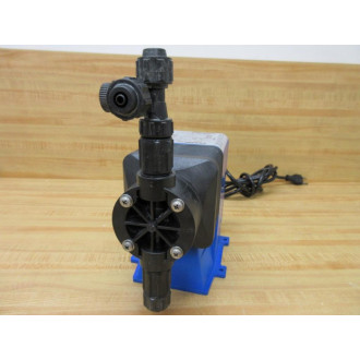Pulsafeeder LB64SA-PTC1-520 Pulsatron Metering Pump LB64SAPTC1520 - Used