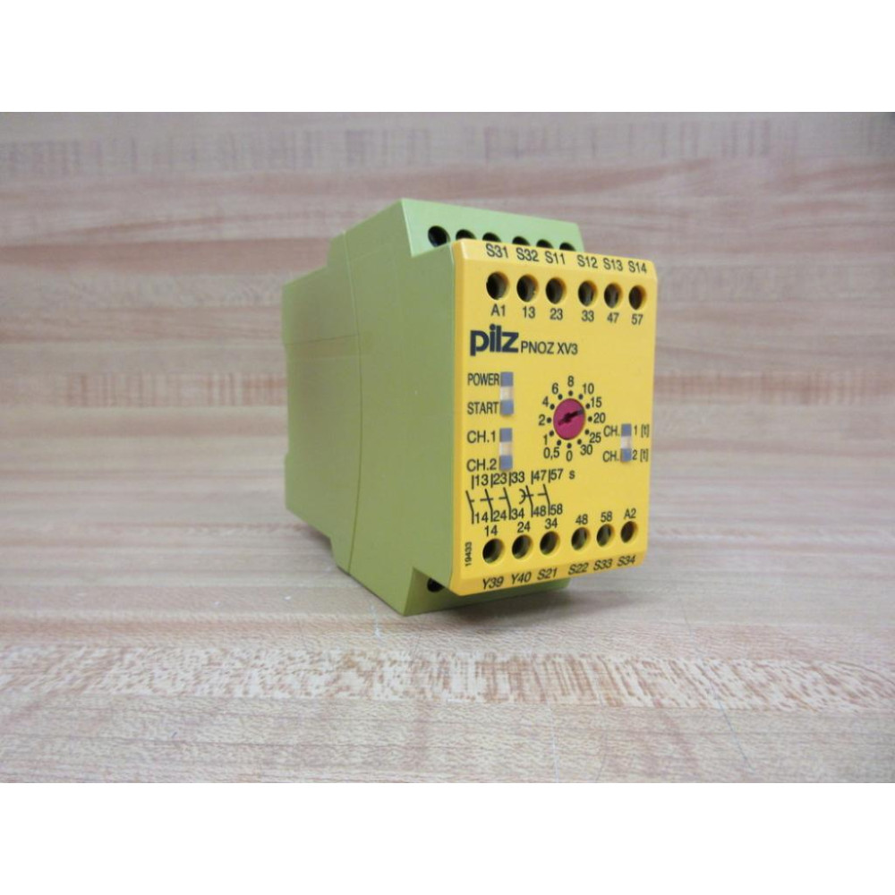 Pilz PNOZ XV3 3024VDC 3N0 2NOT Relay PNOZ XV33024VDC3N02NOT - Used