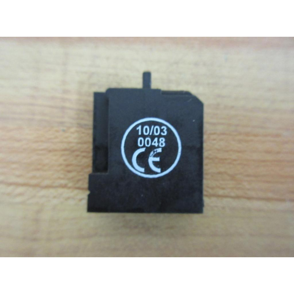 Elan Schmersal Z02 Contact Block - Used