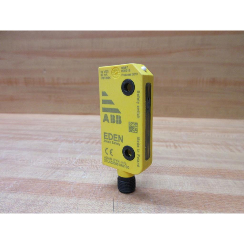 Asea Brown Boveri 2TLA020051R5100 ABB ADAM DYN-Info Sensor - Used