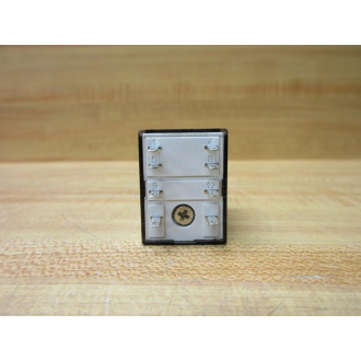 Finder 55.32.8.120.0040-120V AC Relay 55.32.8.120.0040-120VAC - New No Box