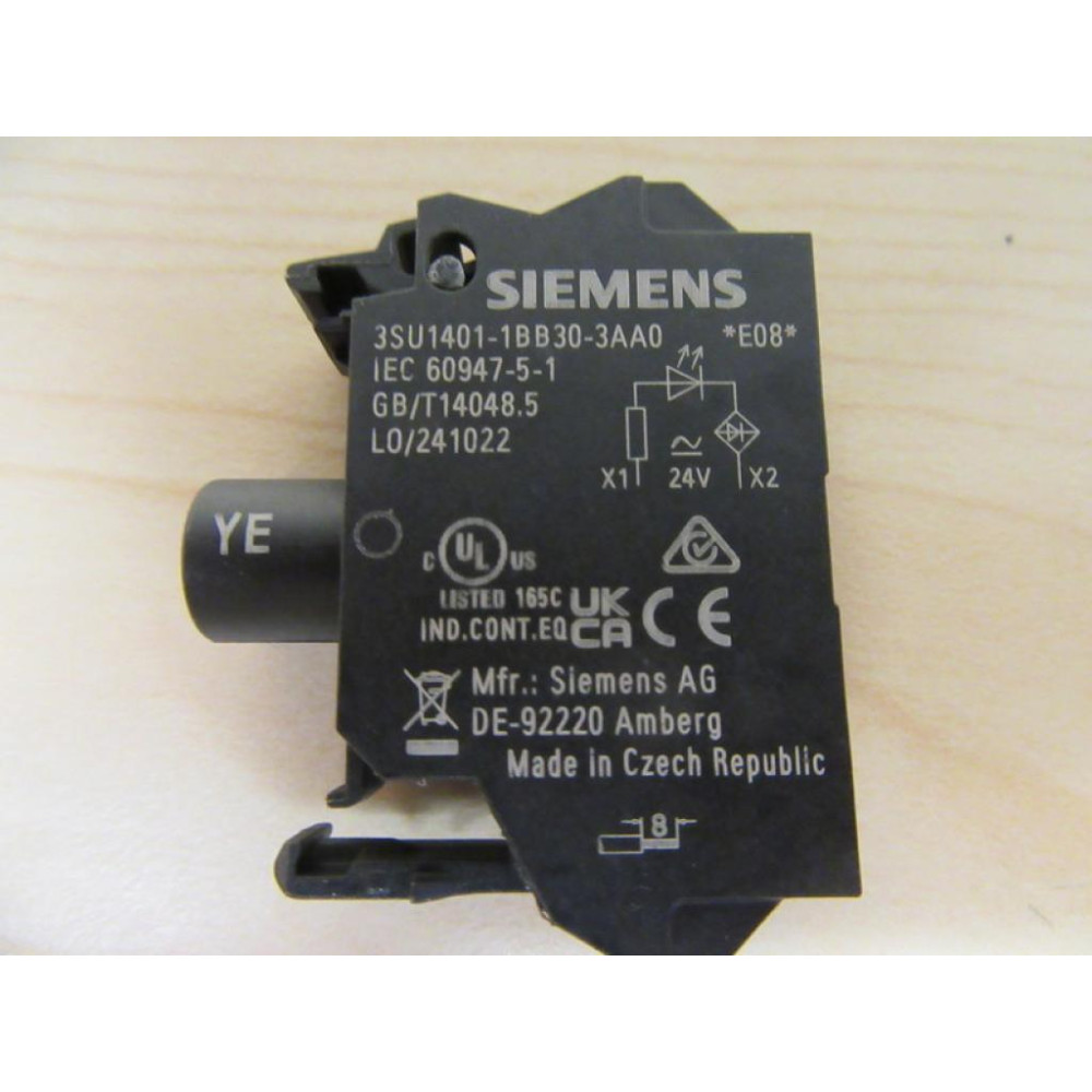 Siemens 3SU1401-1BB30-3AA0 Yellow Led 3SU1401-18830-3AA0 - New No Box