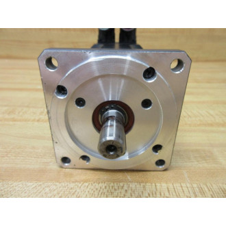 LustLTI Drives LSH-074-3-30-560T1,B,P,S4,1R,X Servo Motor LSH074330560T1BPS41RX - Used