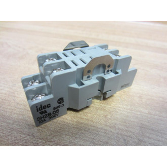 IDEC SH2B-05 Relay Socket  SH2B05 WJumpers - New No Box