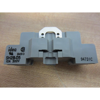 IDEC SH2B-05 Relay Socket  SH2B05 WJumpers - New No Box