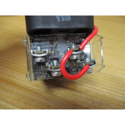 Allen Bradley 800T-PTH16W Push Button Switch W 800T-N326