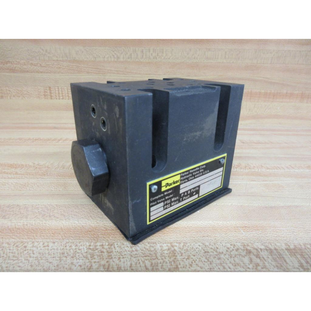 Parker  Hannifin D31VW3C4NYPF7 Valve - New No Box