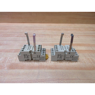 Omron PYF14A-N Relay Socket PYF14AN WRetainers (Pack of 2) - Used