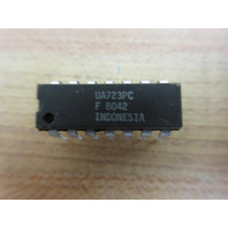 Fairchild UA723PC Integrated Circuit (Pack of 2) - New No Box