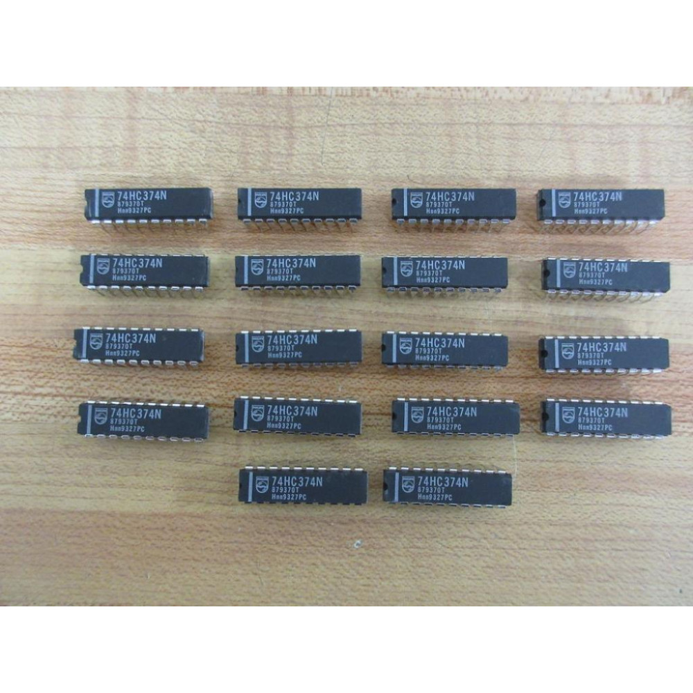 Philips 74HC374N Integrated Circuit (Pack of 18) - New No Box