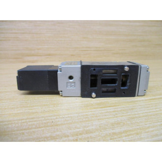 SMC 30-VP544-1D-A Solenoid Valve 30VP5441DA - Used