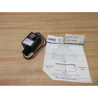 Dayton 2E331 Photoelectric Switch - Used