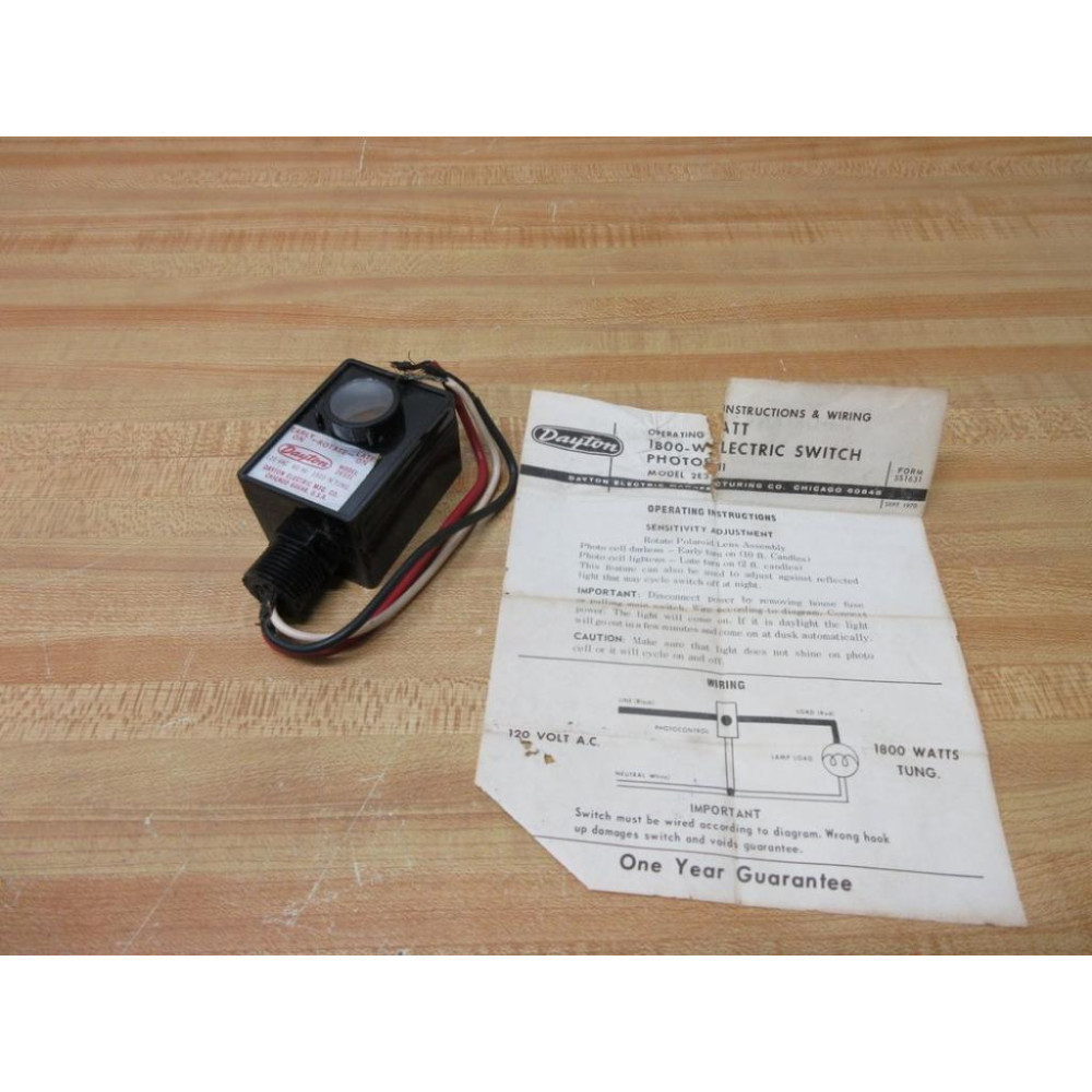 Dayton 2E331 Photoelectric Switch - Used