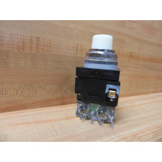 General Electric CR104PBT11W1B2 Pushbutton GE - New No Box