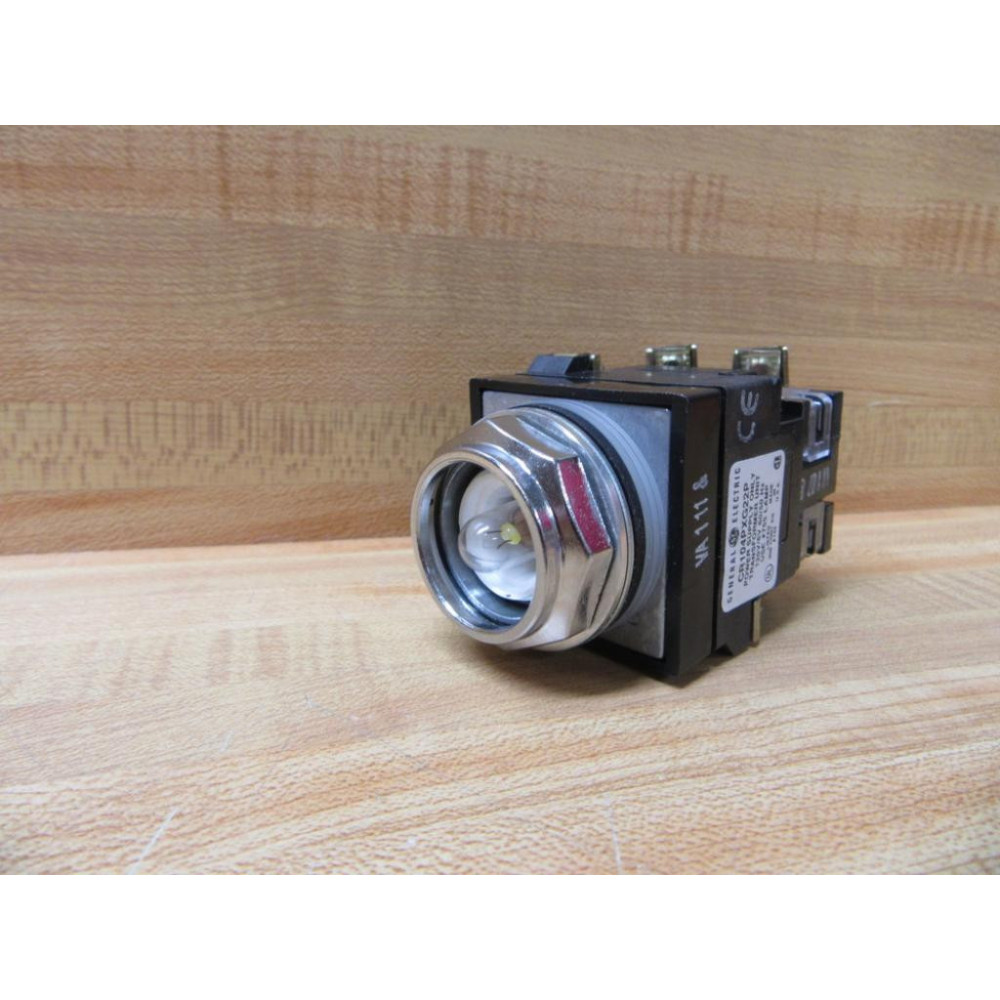 General Electric CR104PXG22P Pilot Light WO Cap - New No Box General Electric CR104PXG22P Pilot Light WO Cap - New No Box