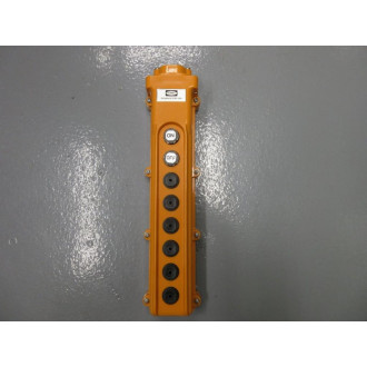 Hubble CFM7461 Push Button Pendant Missing Back