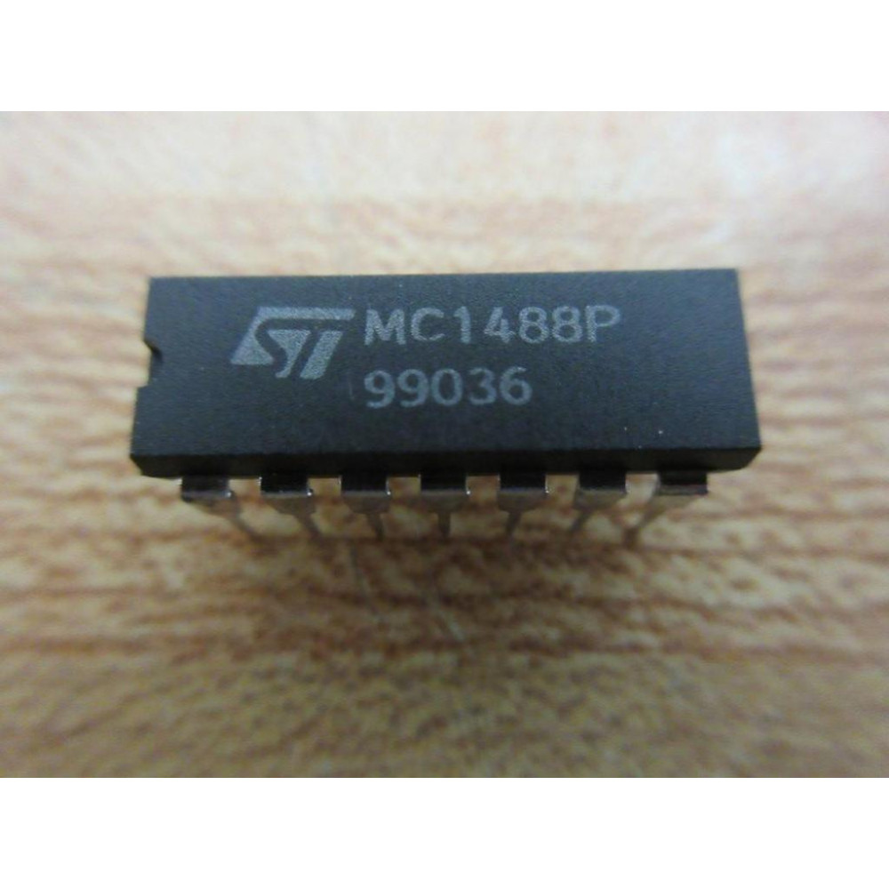 ST Microelectronics MC1488P Integrated Circuit - New No Box
