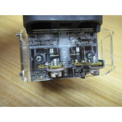 Allen Bradley 800T-PA16WD1 Illuminated Push Button Ser. T