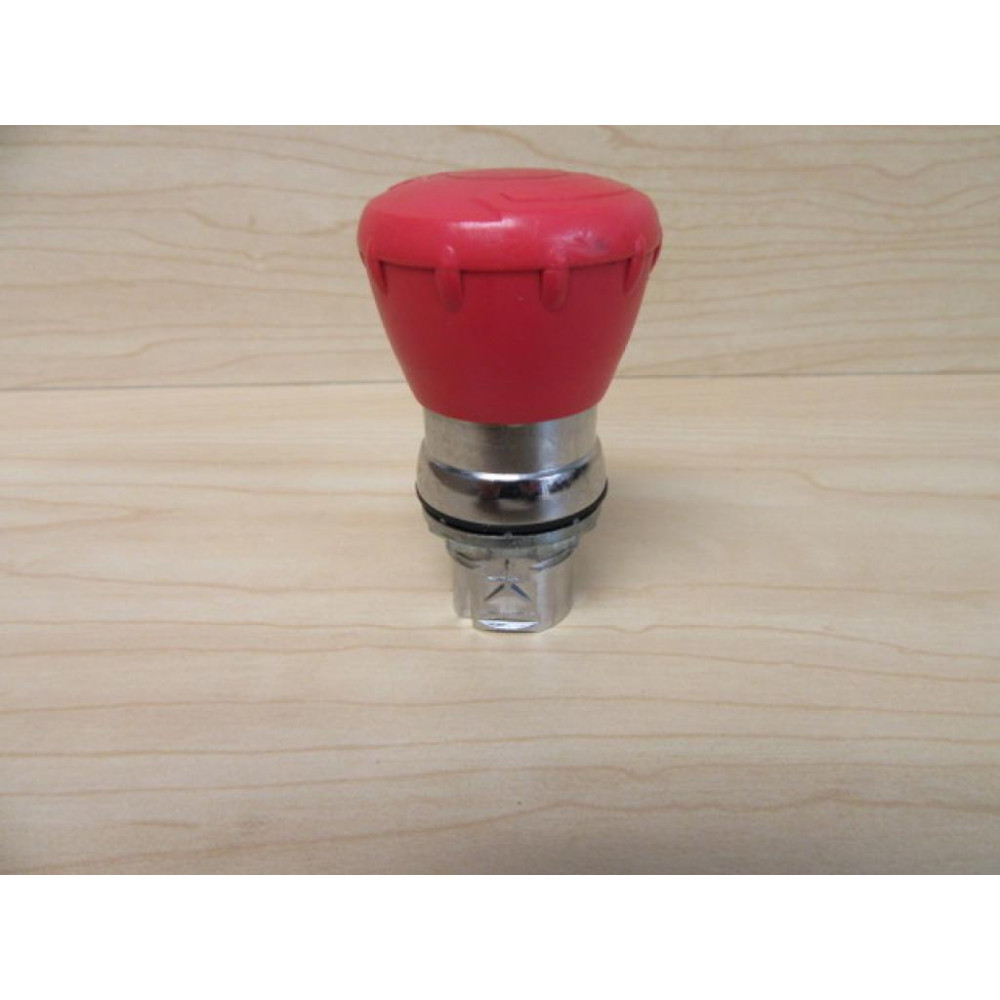 Allen Bradley 800FM-MT44MX01S Push Pull Twist Switch Operator Only - Used