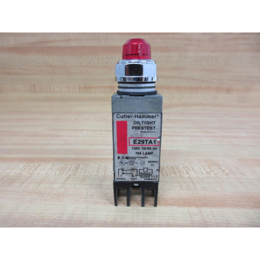 Cutler Hammer E29TA1 Eaton Light Oiltight Indicator Red - Used