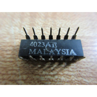Texas Instruments CD4023AETP4023AN Integrated Circuit - New No Box