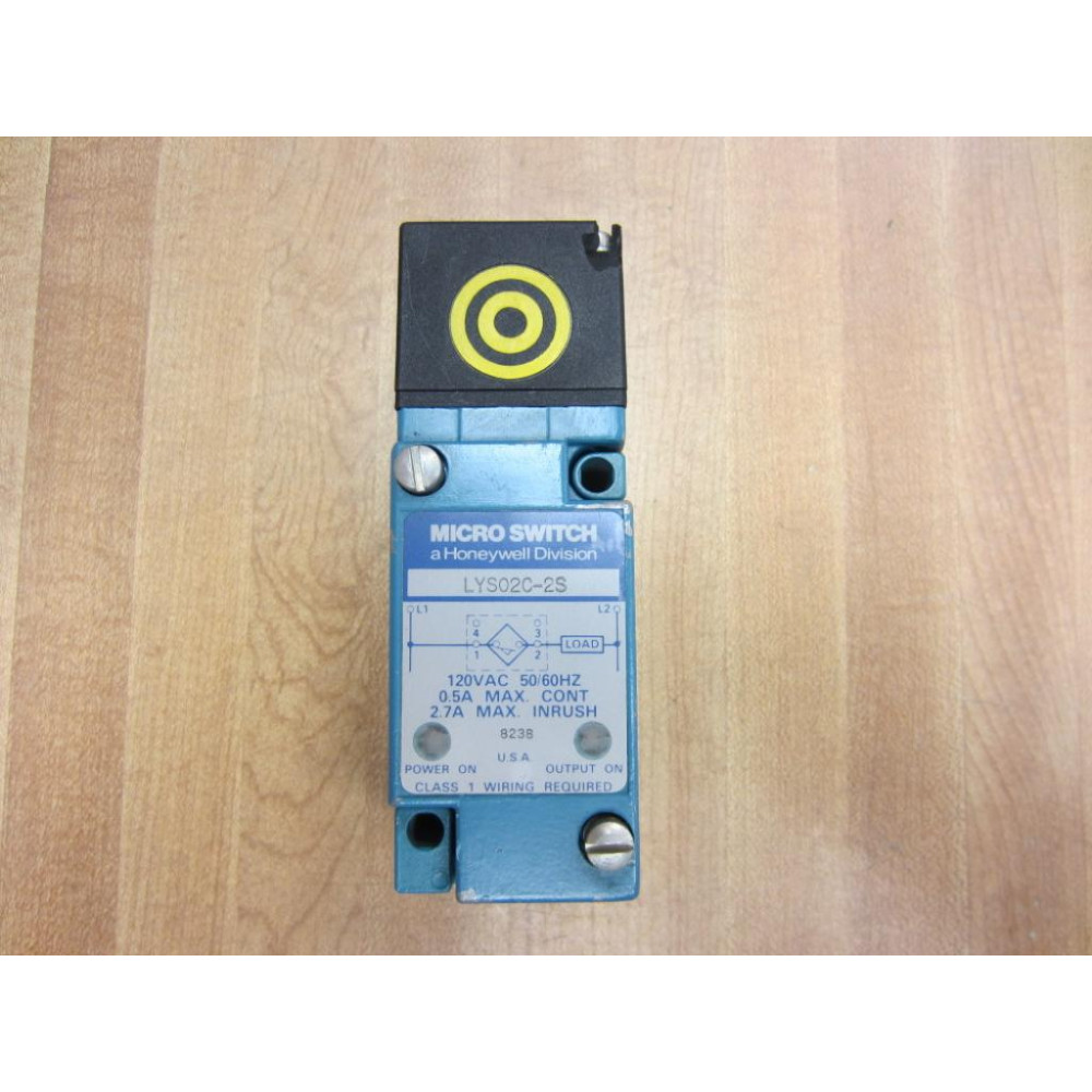 Micro Switch LYS02C-2S Honeywell Proximity Switch LYS02C2S - New No Box