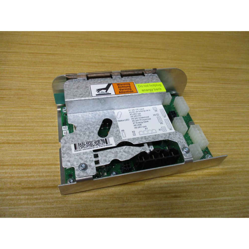 ABB 3HAC026254-001 Power Distribution Unit DSQC 662 - Used