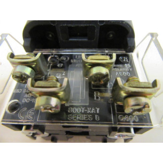 Allen Bradey 800H-FRXT6A7 Push Pull Switch - New No Box