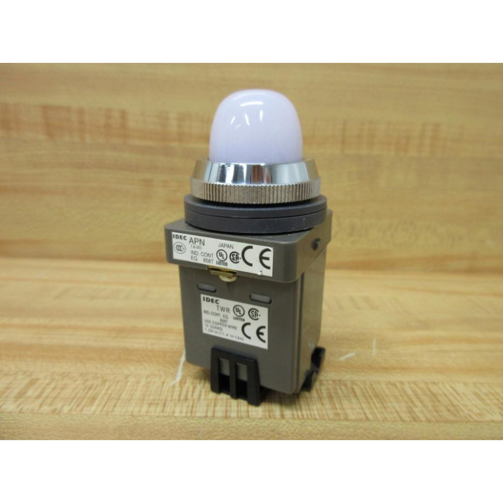 IDEC 858T Indicator Light - New No Box