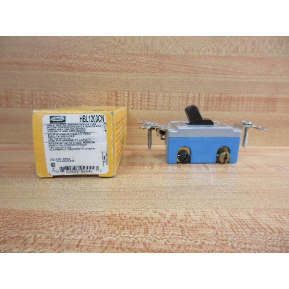 Hubbell HBL1203CN Switch