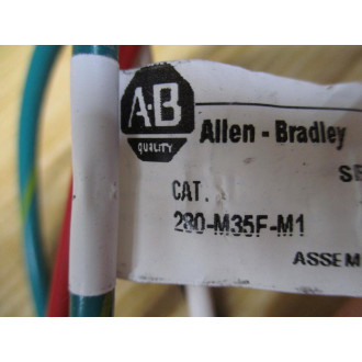 Allen Bradley 280-M35F-M1 Female Receptacle 280M35FM1 Ser. A - Used