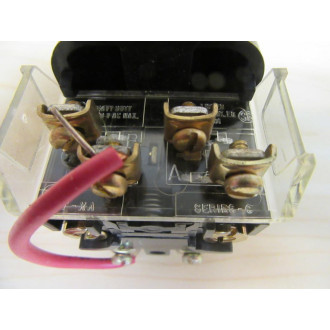 Allen Bradley 800T-PB16G Green Push Button