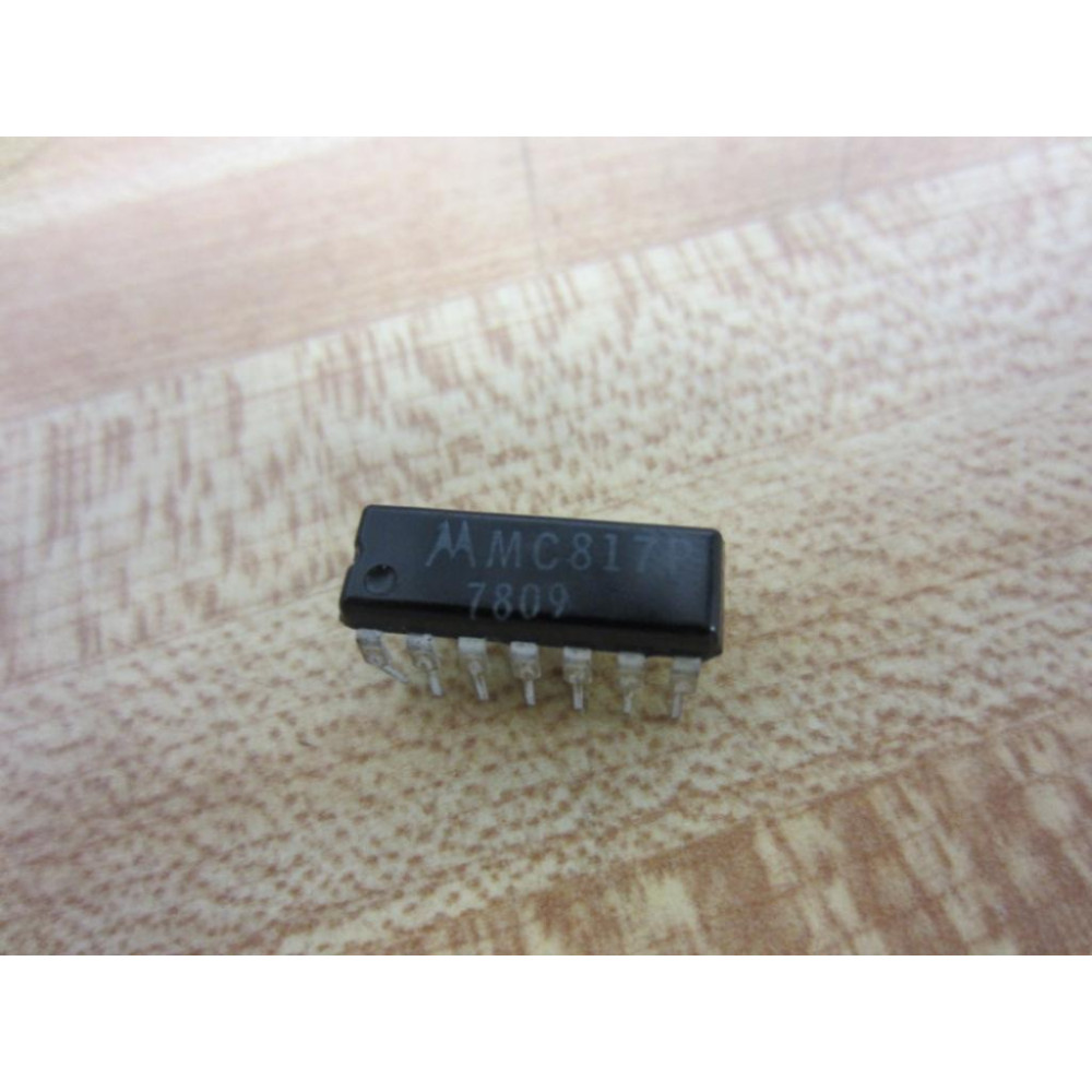Motorola MC817P Integrated Circuit (Pack of 5)