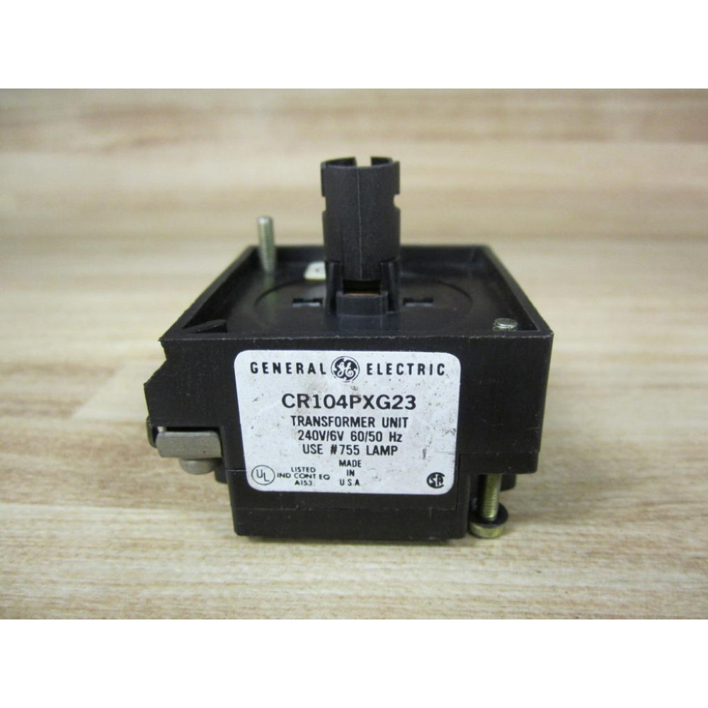 General Electric CR104PXG23 Transformer Light Socket - New No Box