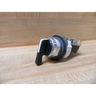 Allen Bradley 800T-J18 Selector Switch 800TJ18 W800T-XA - Used