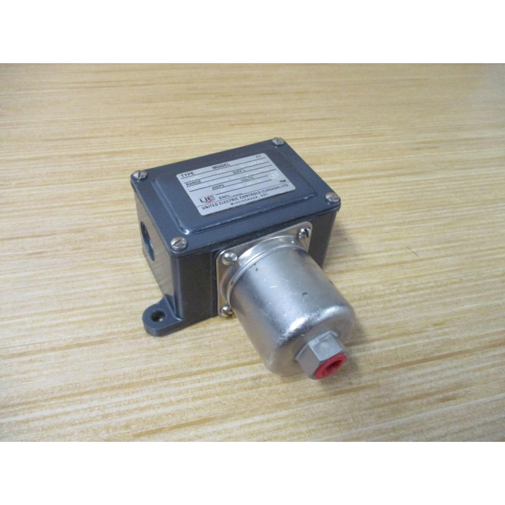 United Electric Controls J6X-134 Pressure Switch J6X134 - New No Box