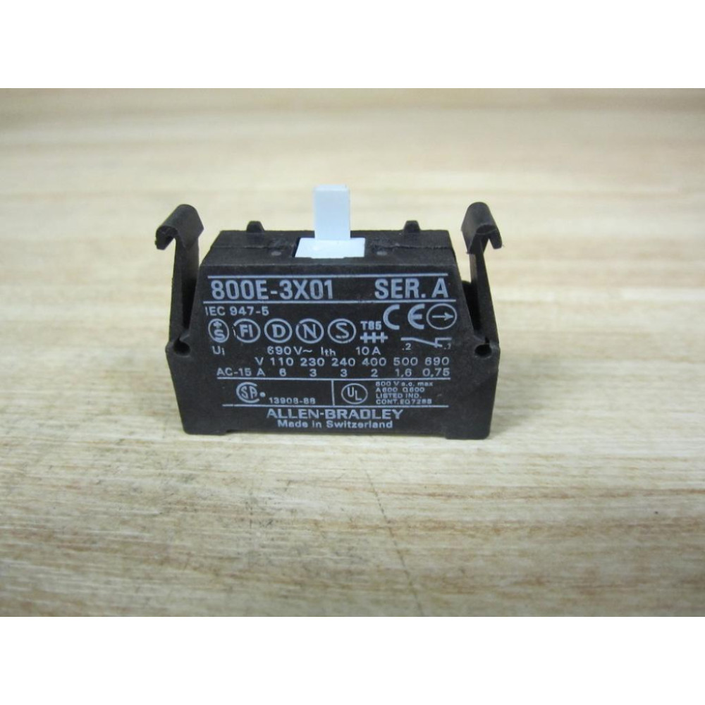 Allen Bradley 800E-3X01 Contact Block D5-3X01 Black - New No Box