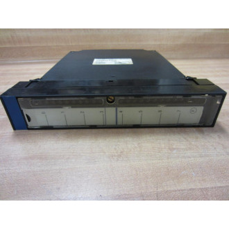Schneider TSX-DST-882 Output Module TSXDST882 - Used