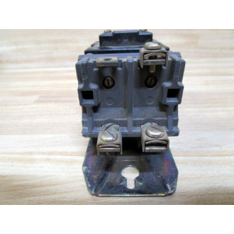 Allen Bradley 702L-BOD-92 Contactor 702L-B0D-92 - Used
