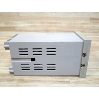 Shinko APC 735 AE Temperature Controller - Used