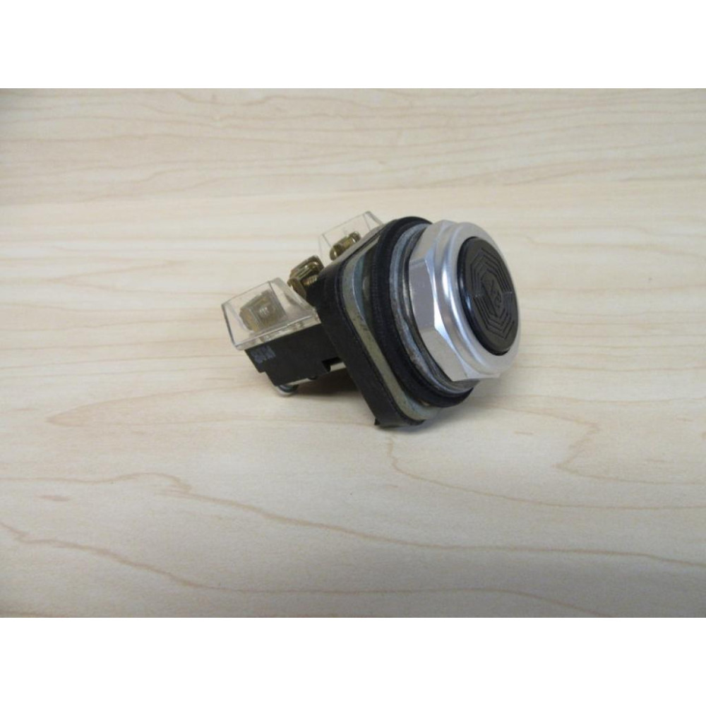 Allen Bradley 800T-A2A Push Button 800TA2A w800T-XA - Used