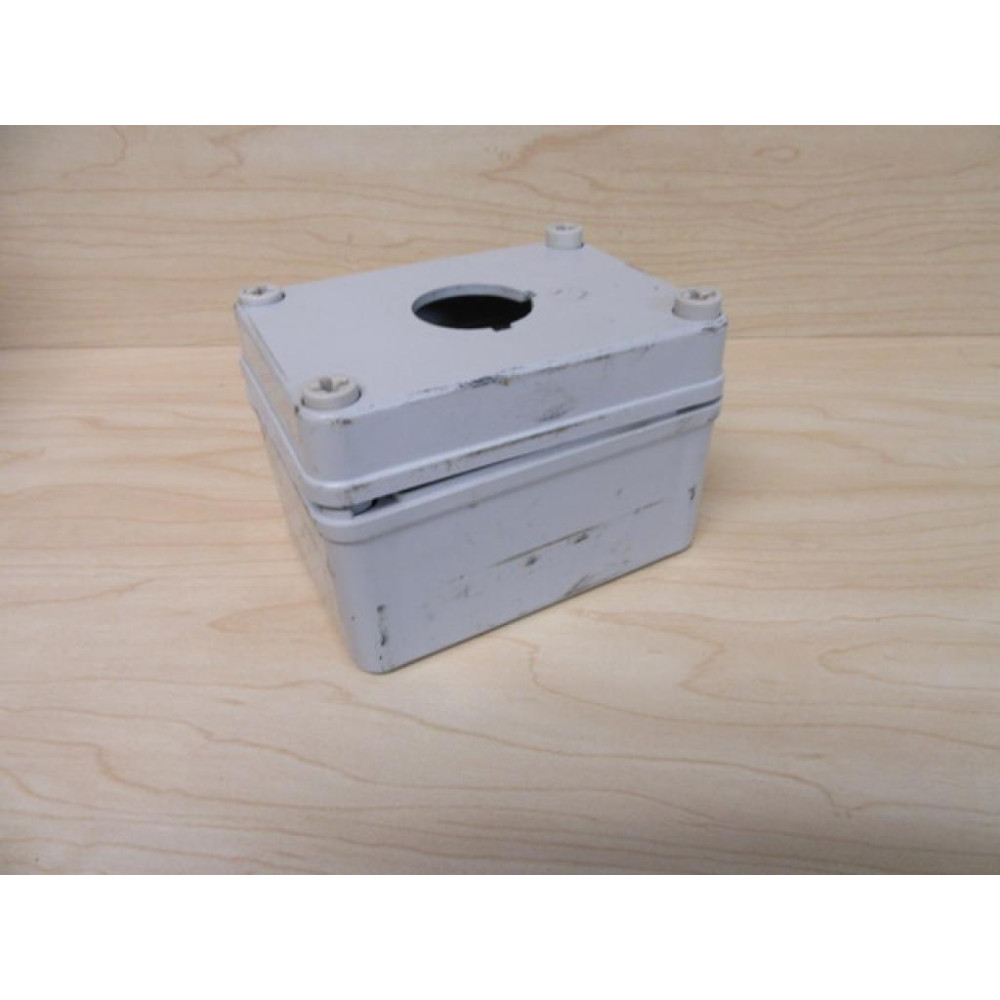 Allen Bradley 800H-1HZ4C Button Enclosure - Used