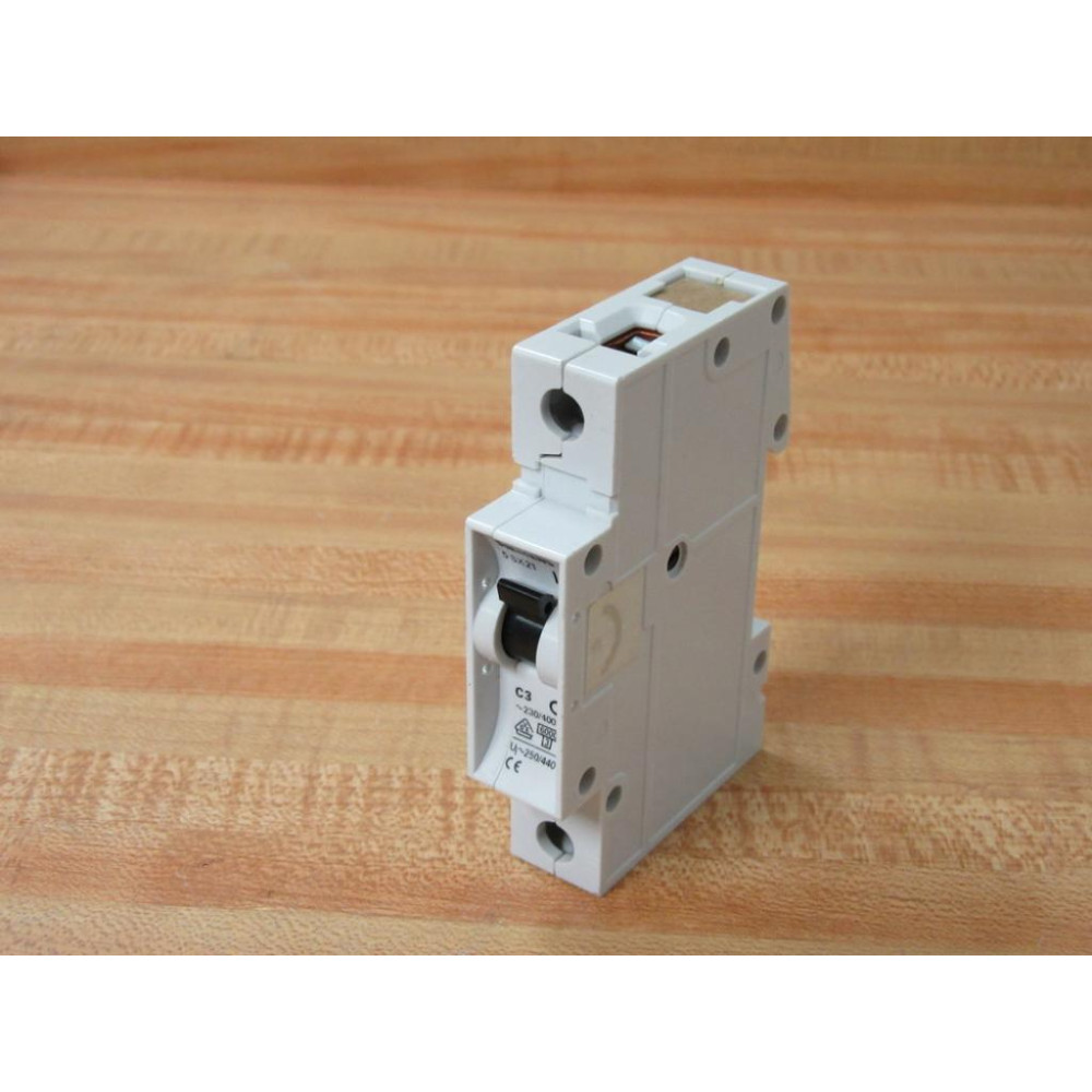 Siemens 5SX21-C3 3A Circuit Breaker 5SX21C3 - New No Box