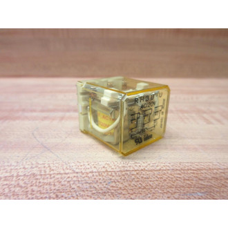 IDEC RH3B-U AC120V Relay RH3B-U-120V AC - Used