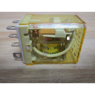IDEC RH2B-U-AC100V Relay RH2B-U-100V AC - New No Box