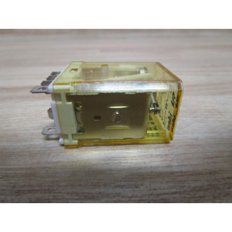 IDEC RH2B-U-AC100V Relay RH2B-U-100V AC - New No Box