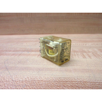 IDEC RH2B-U-AC24V Relay RH2B-U-24V AC - Used