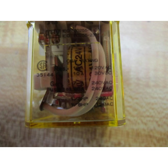 IDEC RH3B-U-AC24V Relay RH3-BU-24V AC - New No Box