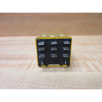 IDEC RH3B-U-AC24V Relay RH3B-U-24VAC - Used